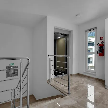 Apartamento Mery Makarska