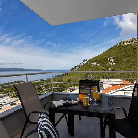 Mery Apartament Makarska