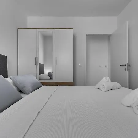 Mery Apartment Makarska