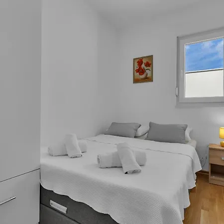 Apartament Mery *